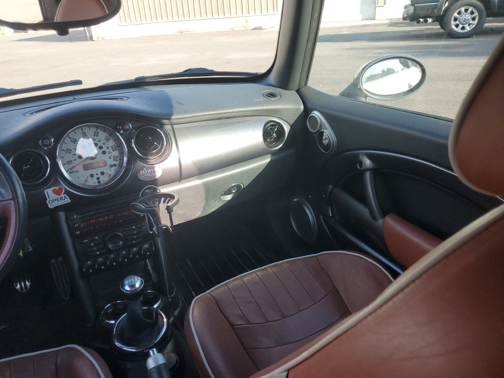 Used 2007 MINI Cooper S FWD image 17