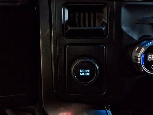 Used 2021 Ford F150 XLT w/ Equipment Group 302A High RWD image 23
