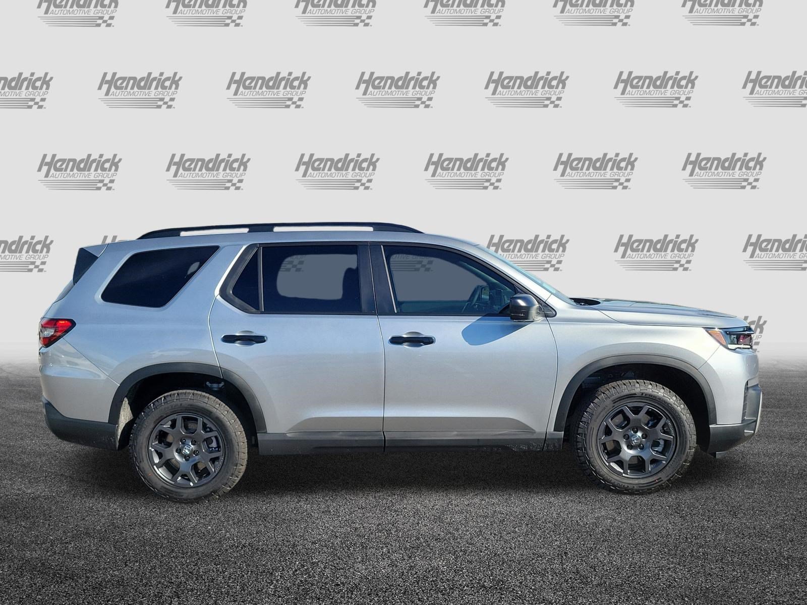 New 2026 Honda Pilot TrailSport image 8