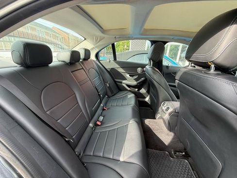 Used 2017 Mercedes-Benz C 300 4MATIC Sedan image 22