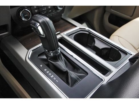 Used 2016 Ford F150 Lariat AWD/4WD image 27