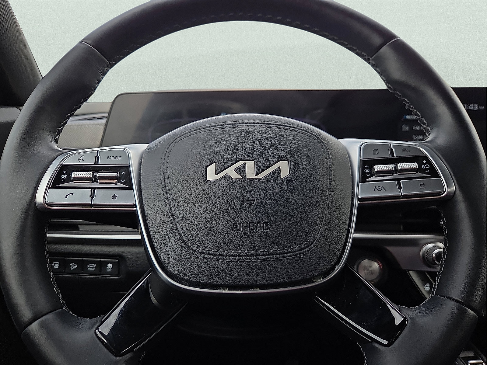 Used 2025 Kia Telluride EX X-Line AWD/4WD image 24