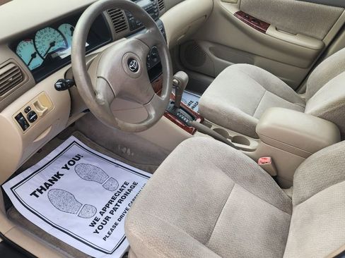 Used 2004 Toyota Corolla CE image 10