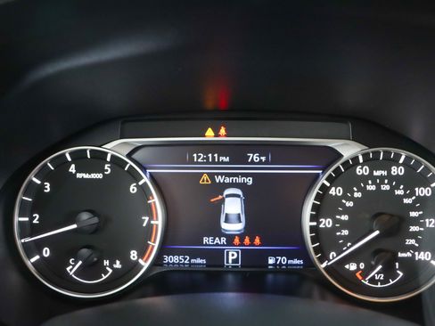 Used 2024 Nissan Altima 2.5 SR w/ SR Premium Package image 15