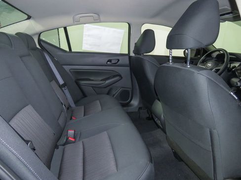 New 2025 Nissan Altima 2.5 SV image 24