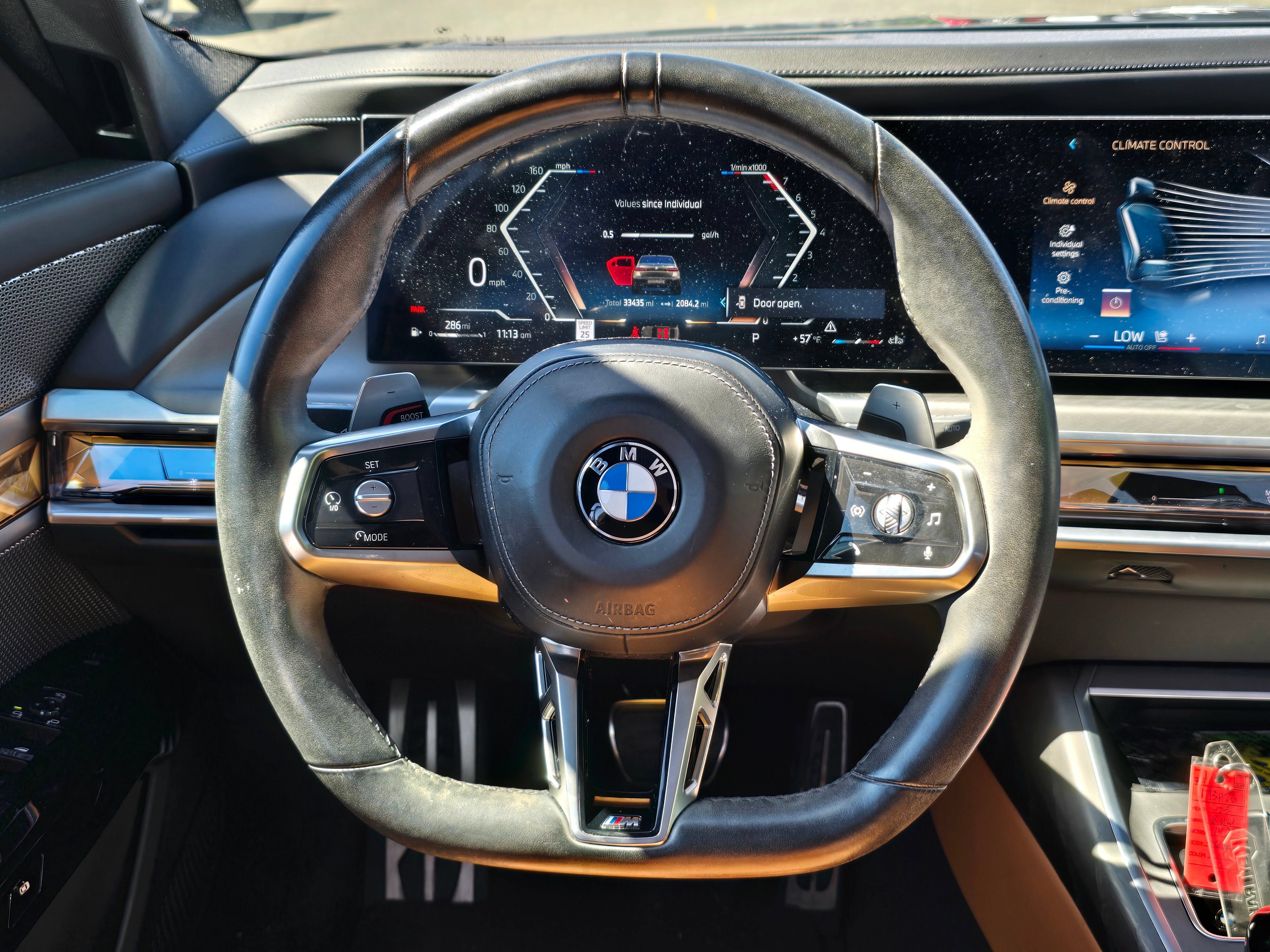 Used 2023 BMW 740i w/ Parking Assistance Package RWD image 17