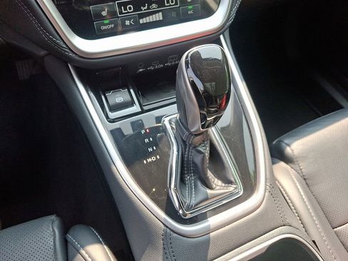 Used 2024 Subaru Outback Limited image 15