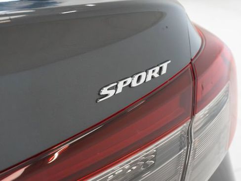 Used 2025 Honda Civic Sport image 19