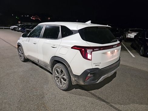 Certified 2024 Kia Seltos LX image 5