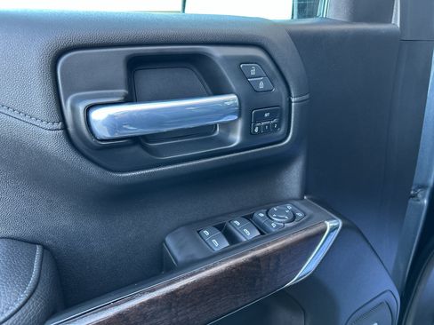 Used 2021 GMC Sierra 1500 Denali w/ Denali Ultimate Package image 17