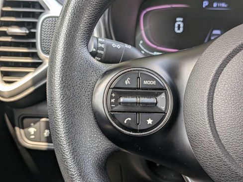 Used 2024 Kia Soul LX w/ Option Group 015 FWD image 23