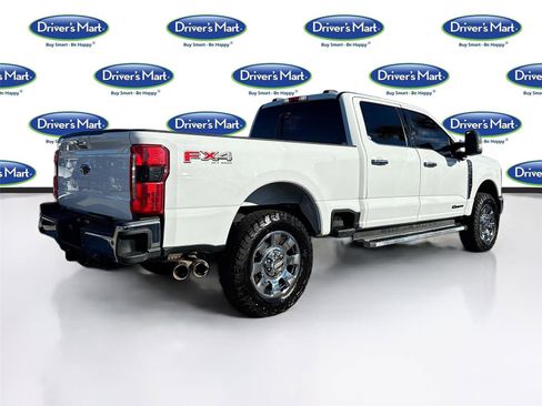 Used 2023 Ford F250 Lariat w/ Chrome Package image 8