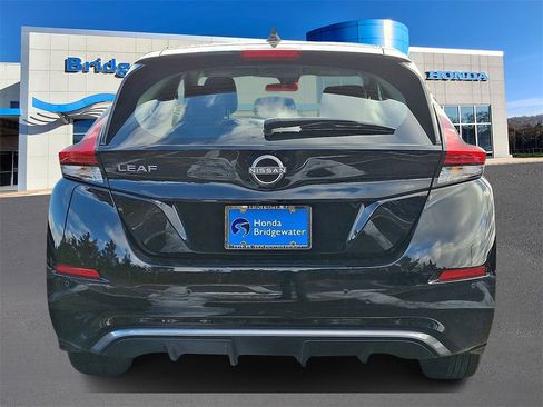 Used 2025 Nissan Leaf S image 5