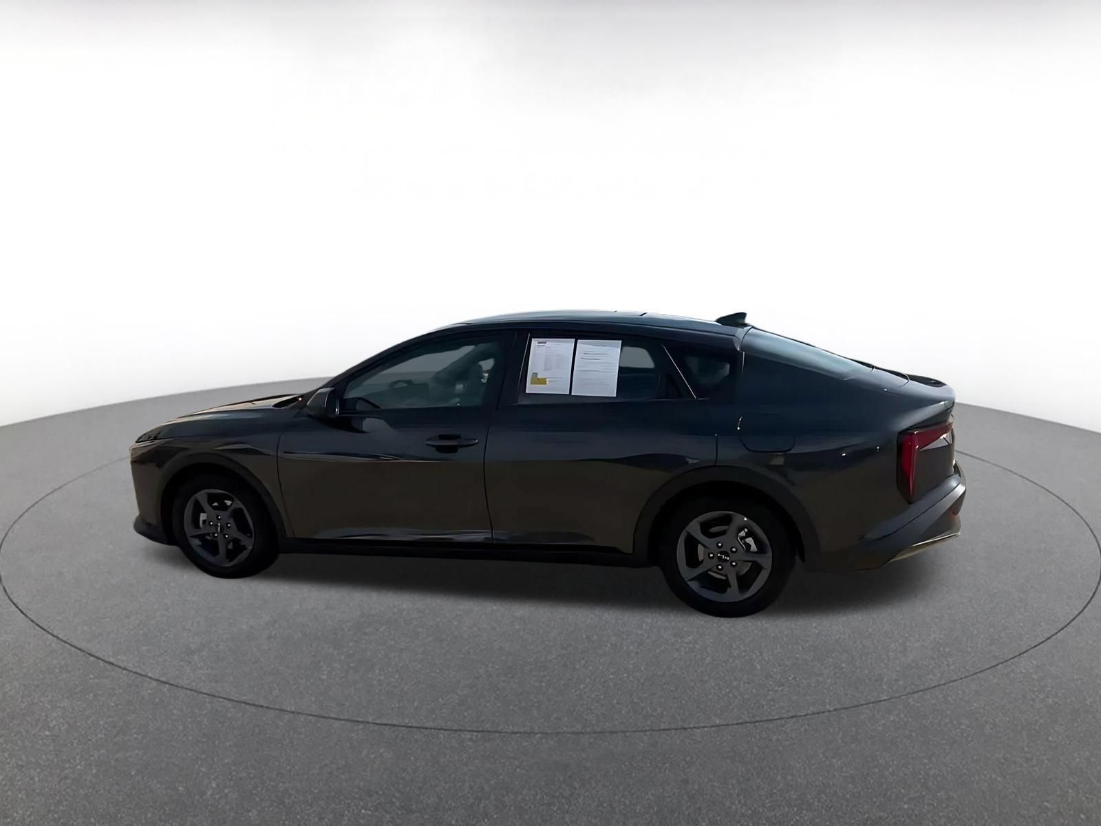 Used 2026 Kia K4 FWD image 8