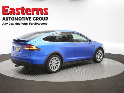Used 2019 Tesla Model X 75D AWD/4WD image 37