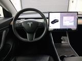 Used 2020 Tesla Model 3 Standard Range image 4