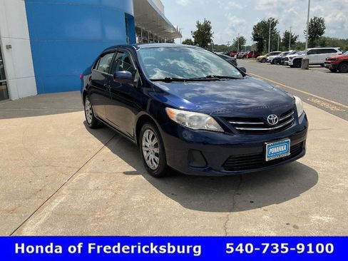 Used 2013 Toyota Corolla LE FWD image 8