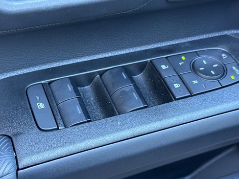 Certified 2025 Toyota 4Runner Trailhunter image 15