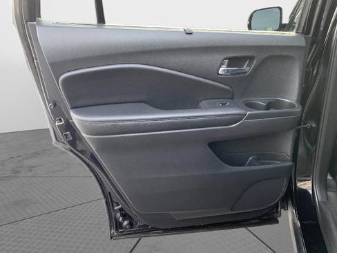 Used 2022 Honda Pilot EX-L image 39