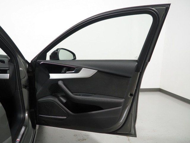Used 2023 Audi A4 2.0T Prestige quattro S-Line w/ Prestige Package AWD/4WD image 53