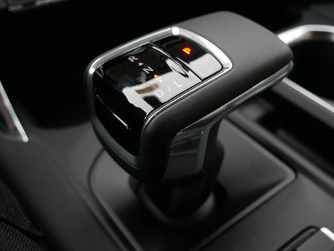New 2026 GMC Sierra 1500 Denali AWD/4WD image 9