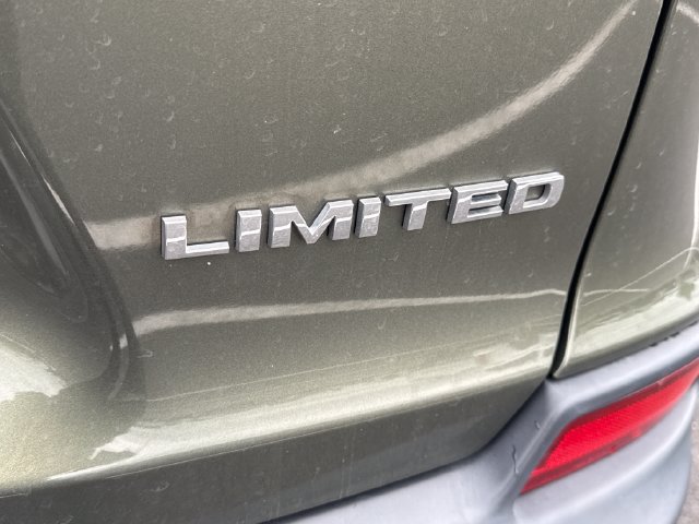 Used 2020 Jeep Cherokee Limited AWD/4WD image 17