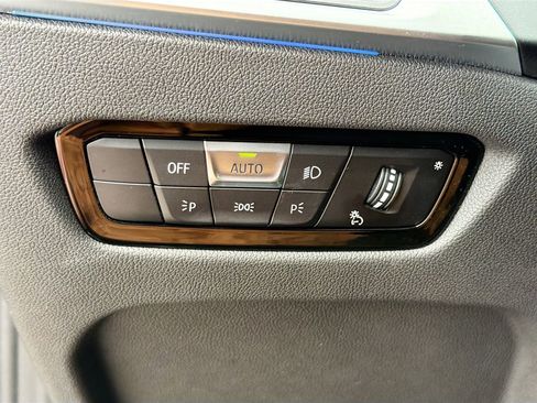 Certified 2024 BMW 330i xDrive Sedan image 34