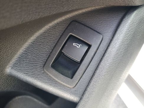 Used 2018 BMW X1 sDrive28i image 16