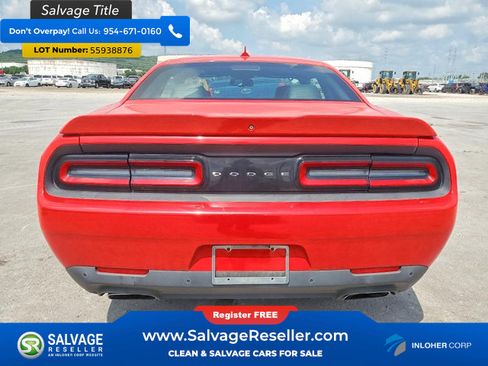 Used 2015 Dodge Challenger R/T Plus RWD image 8