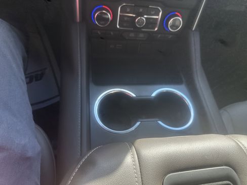 Used 2023 Chevrolet Tahoe Z71 image 21