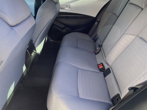 Certified 2025 Toyota Corolla SE image 18