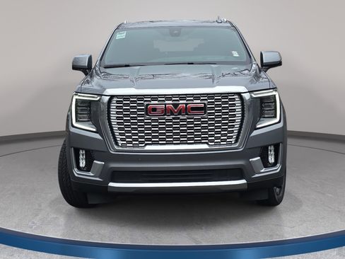 Used 2021 GMC Yukon Denali image 2