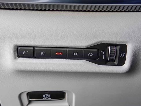 Used 2025 Jeep Wagoneer S Limited AWD/4WD image 23