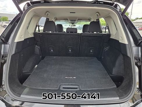 Used 2026 Nissan Rogue SV FWD image 15