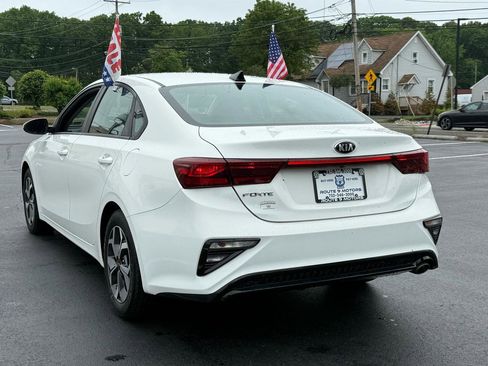 Used 2019 Kia Forte LXS FWD image 7
