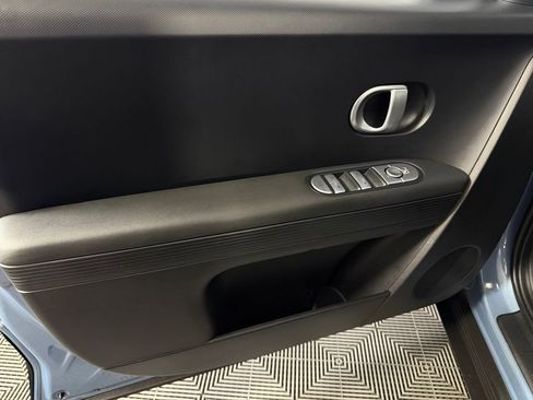 Used 2023 Hyundai Ioniq 5 SE AWD/4WD image 24