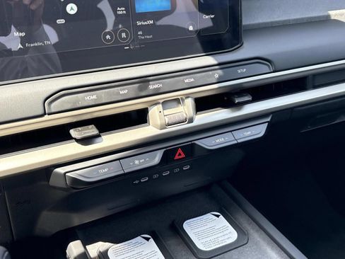 New 2027 Kia Telluride S FWD image 29