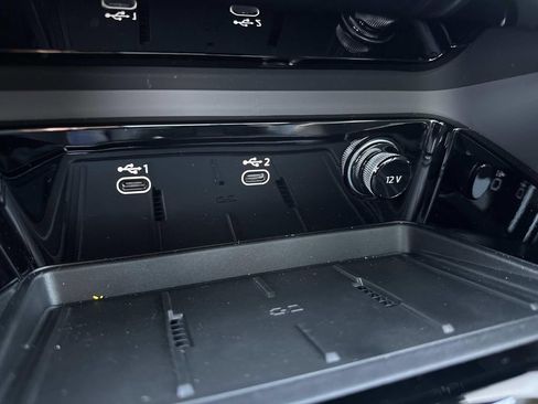 New 2025 Audi SQ5 Premium Plus image 20