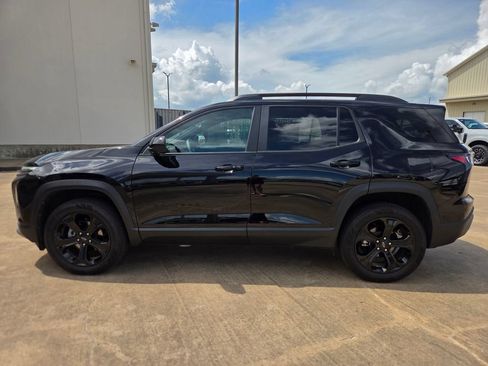 Used 2026 Chevrolet Equinox LT w/ Convenience Package II FWD image 8