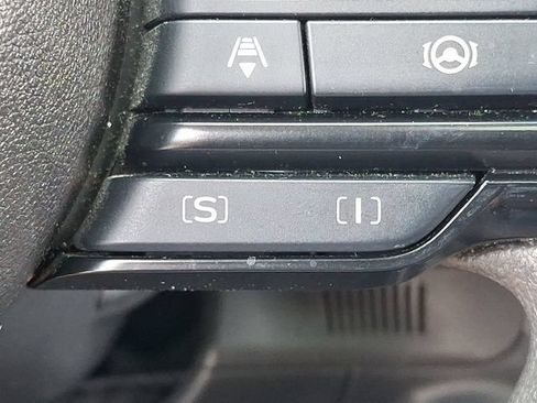 Certified 2024 Subaru Crosstrek 2.0i Premium AWD/4WD image 24