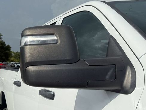 Used 2023 RAM 2500 Tradesman AWD/4WD image 11