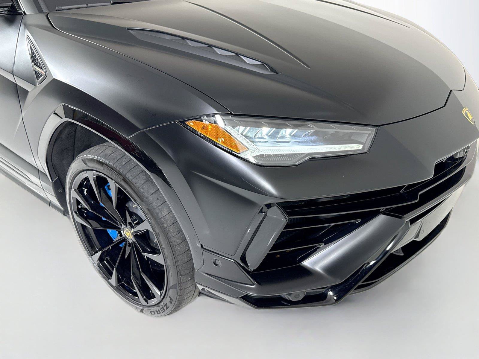 Used 2024 Lamborghini Urus S AWD/4WD image 36