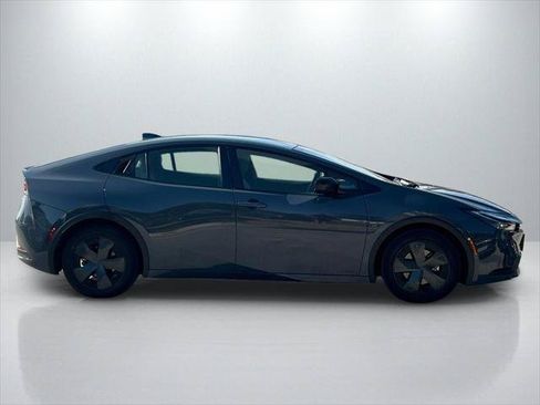 Certified 2023 Toyota Prius LE AWD/4WD image 4