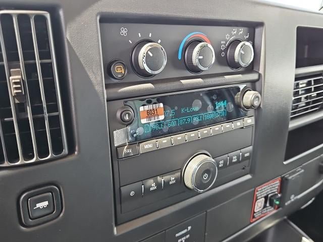 New 2026 Chevrolet Express 2500 Extended w/ Communications Package RWD image 13