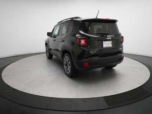 Used 2017 Jeep Renegade Latitude w/ Cold Weather Group AWD/4WD image 33