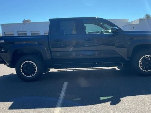 New 2026 Toyota Tacoma TRD Off-Road AWD/4WD image 9