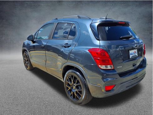 Used 2021 Chevrolet Trax LT w/ Sport Edition FWD image 13