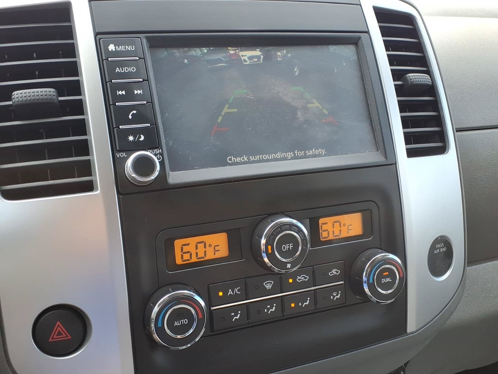 Used 2021 Nissan Frontier SV AWD/4WD image 11