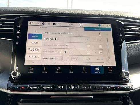 New 2026 Jeep Grand Wagoneer 4WD image 36