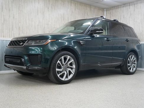 Used 2019 Land Rover Range Rover Sport HSE AWD/4WD image 4